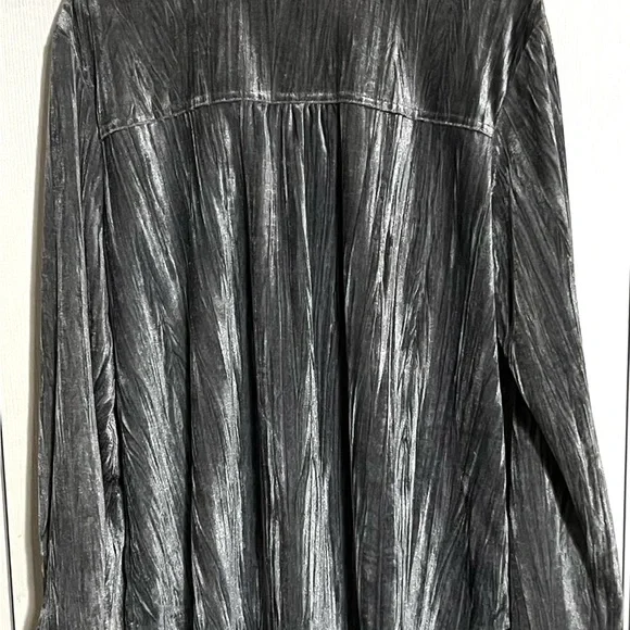 Maurices Metallic Gray Top - Picture 6 of 8